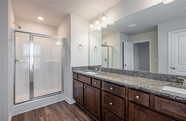 Building Photo - 3970 Bella View Ln