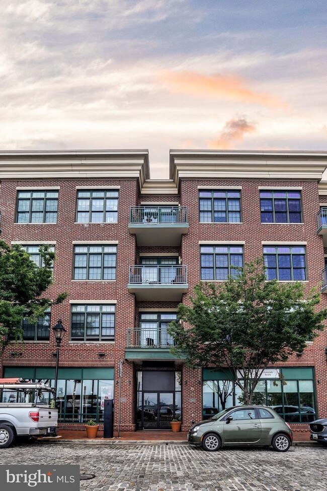 Foto del edificio - 1500 Thames St