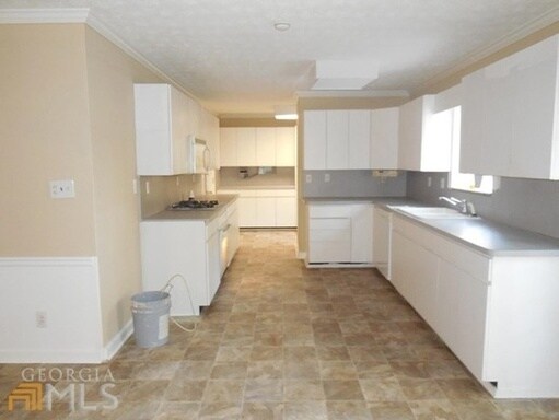 Building Photo - 127 McElroy Rd