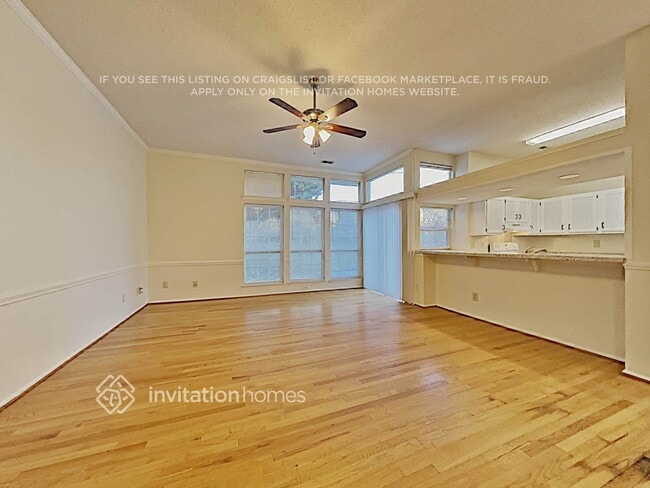 Building Photo - 14931 Rothwell Dr