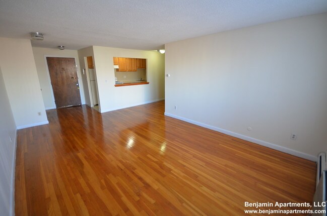 Foto del edificio - 122 Dustin St