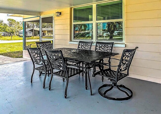 Building Photo - 191 E Wentworth St