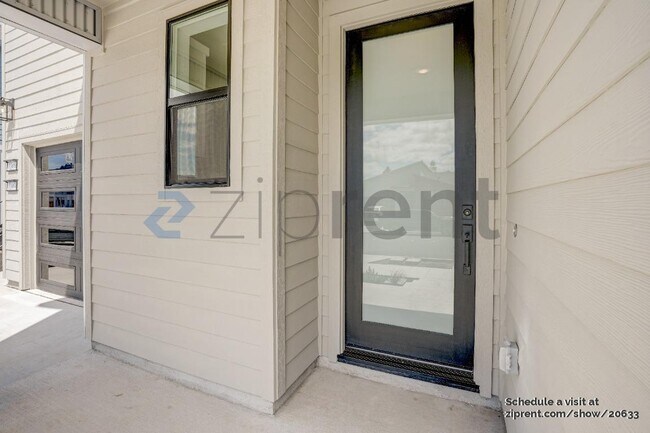 Foto del edificio - 2203 Versaro Dr