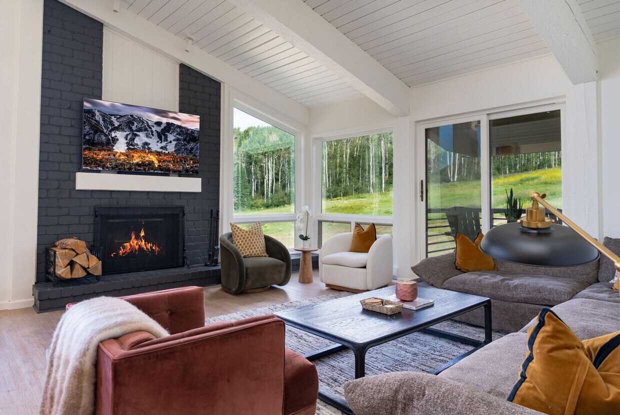 Foto principal - 360 Wood Rd