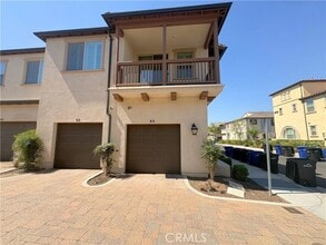 Building Photo - 2848 E Berry Loop Privado