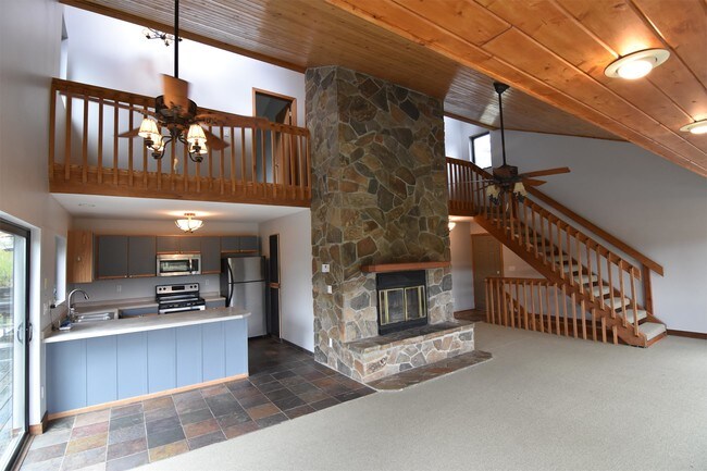 Building Photo - 2635 Little Coyote Rd