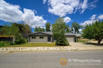 Building Photo - 2129 Creek Way