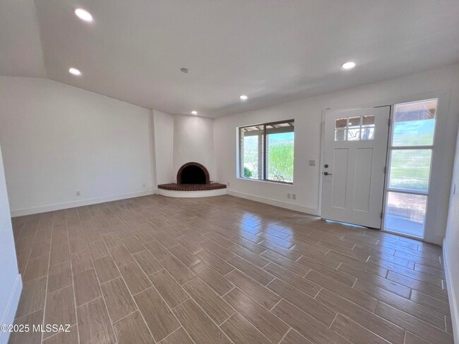 Building Photo - 7141 E Gambel Cir