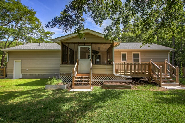 Foto del edificio - 3609 White Dr