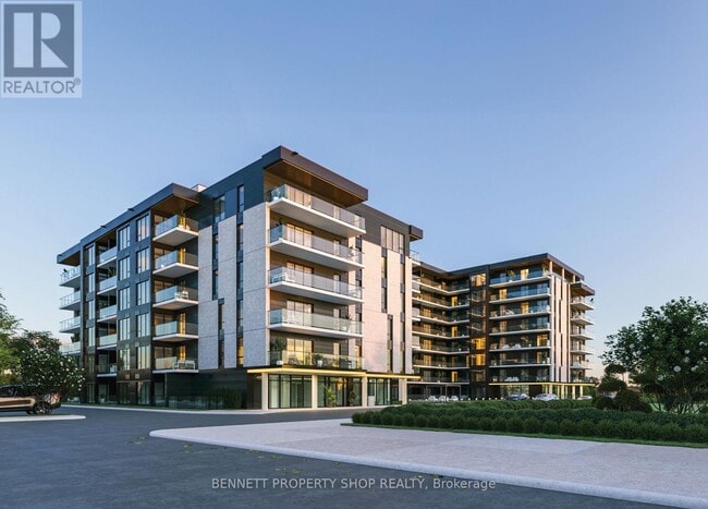 Building Photo - 600 Mountaineer Private