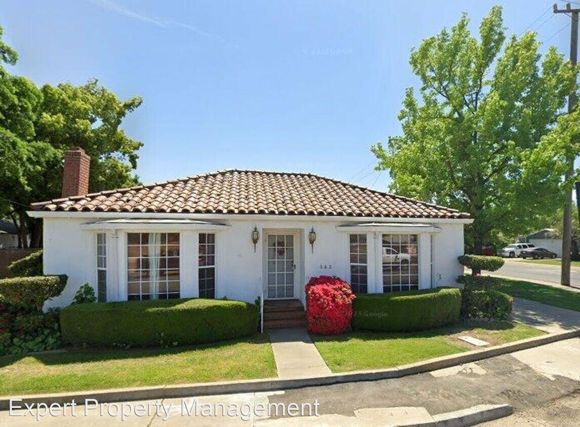 Primary Photo - 3 br, 2 bath House - 842 Bridge St