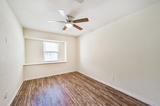 Building Photo - 3700 Stassen St
