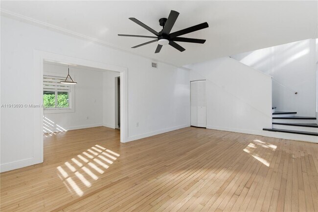 Foto del edificio - 1244 SW 13th Ave