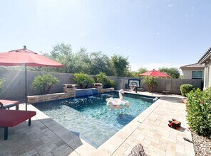 Building Photo - 35565 N Bandolier Dr