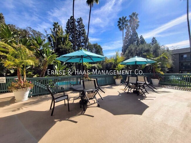 Foto del edificio - 576 N Bellflower Blvd