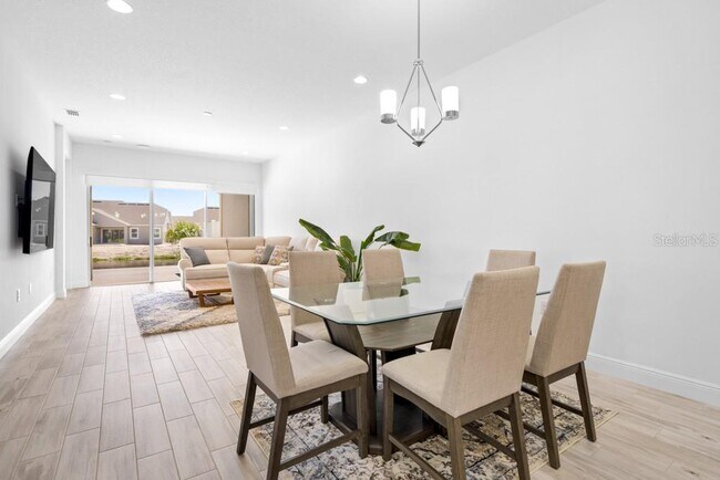 Foto del edificio - 8118 Tethys Ct