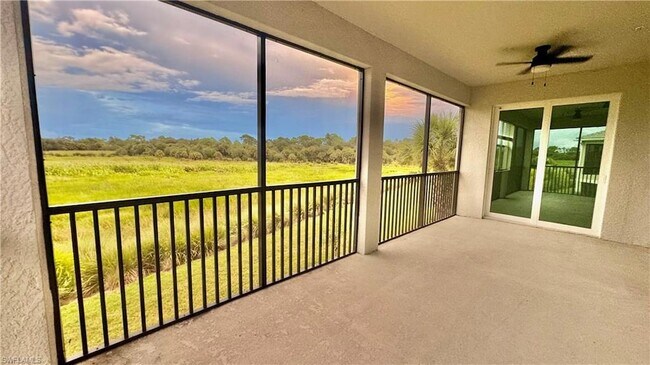 Foto del edificio - 43261 Water Bird Wy