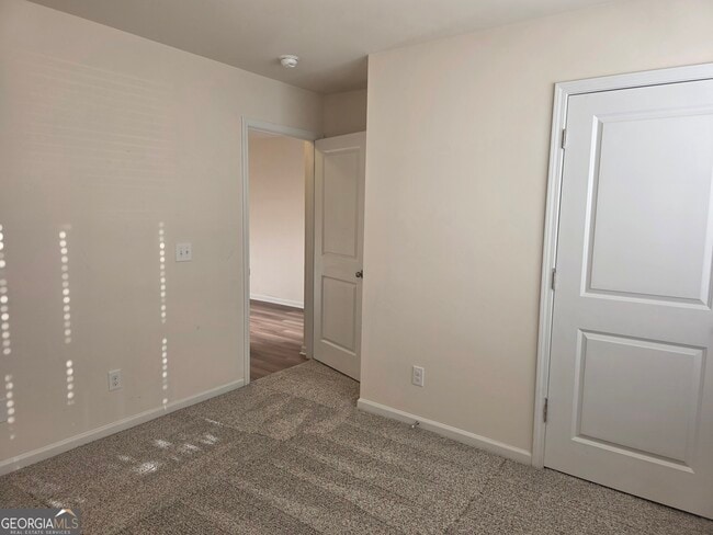 Building Photo - 234 Bellflower Cir