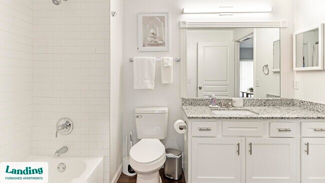 Foto del edificio - 1000 Henderson St