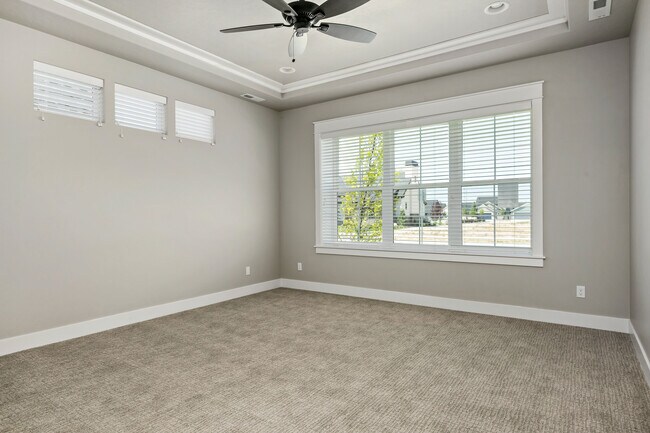 Building Photo - 3686 W Silver River Ln