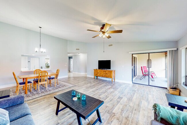 Foto del edificio - 3755 Pinecone Ct