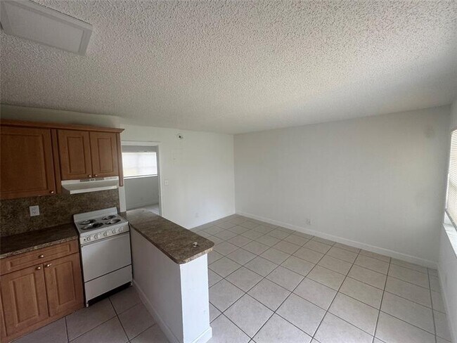 Foto del edificio - 5174 NE 6th Ave