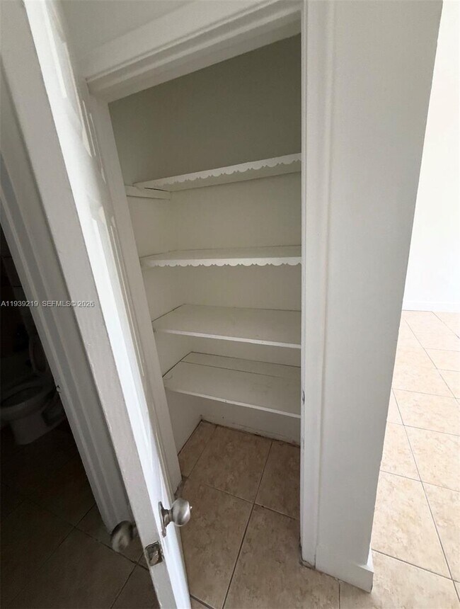 Foto del edificio - 3970 NW 31st Terrace