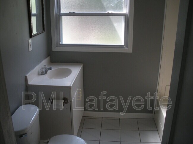 Building Photo - 409 S 15th St