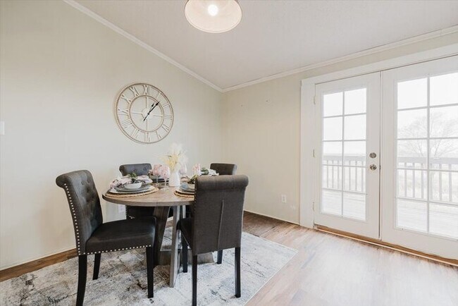 Foto del edificio - 14175 Demmler Rd