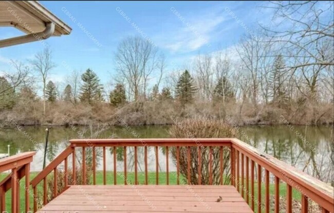 Building Photo - 6313 Squire Lake Dr