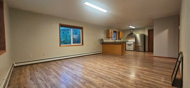 Foto del edificio - 1070 S Randall Rd