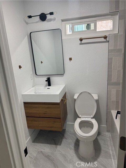 Foto del edificio - 17422 Keelson Ln