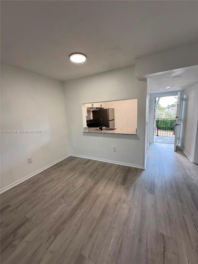 Foto del edificio - 1205 NW 103rd Ln