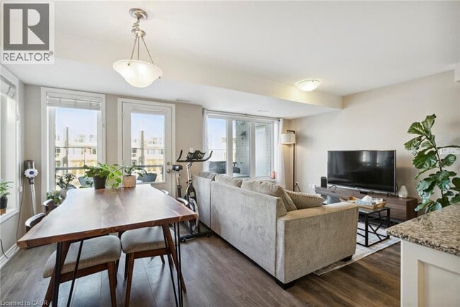 Building Photo - 138 Daylily Ln