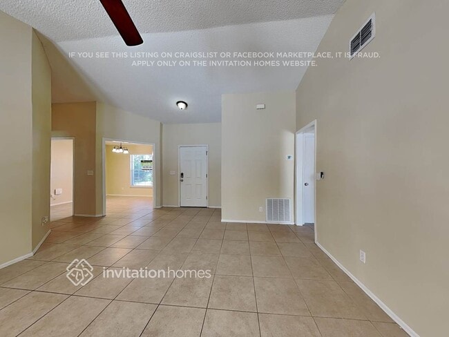 Building Photo - 7204 Lake Marsha Dr