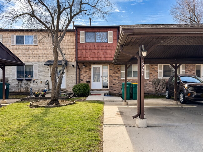 Foto del edificio - 1527 Mohawk Trail