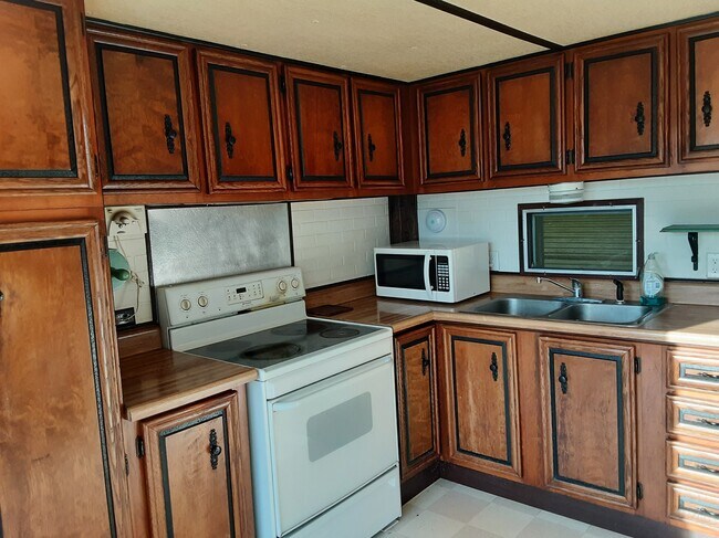 Foto del edificio - 4010 W Madison St