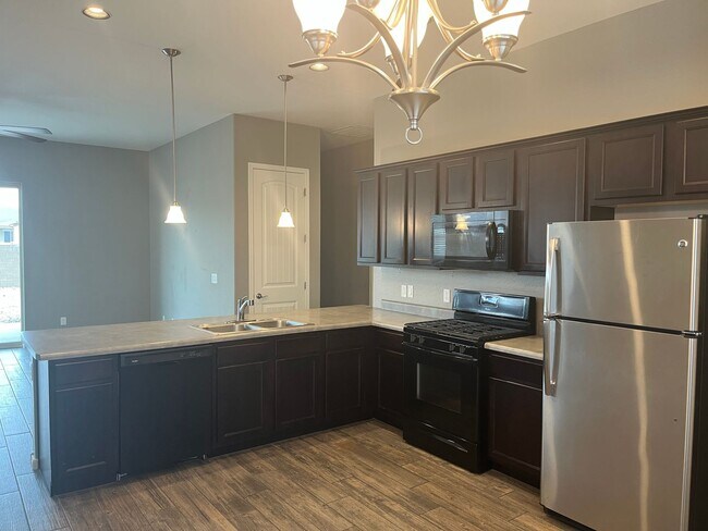 Foto del edificio - Three Bedroom in Granville