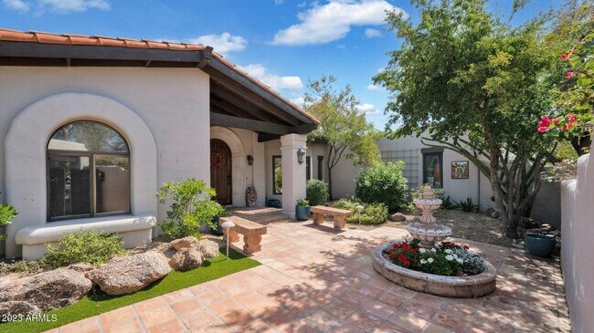 Building Photo - 8325 E La Senda Dr