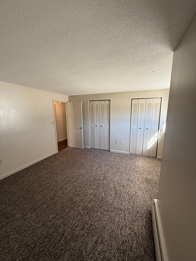 Foto del edificio - 131 English Village Rd