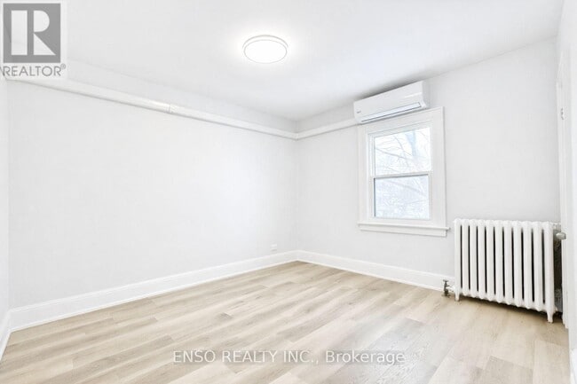 Building Photo - 5325 Van Alstyne Pl