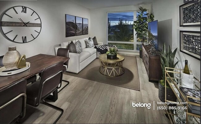 Building Photo - 10 Innes Ct