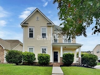 Building Photo - 1013 Triple Crown Dr