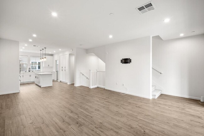 Building Photo - 570 St Remi Ter