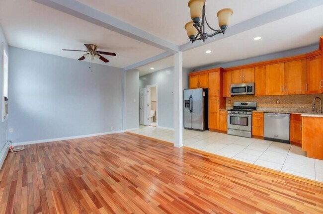 Foto del edificio - 1316 44th St