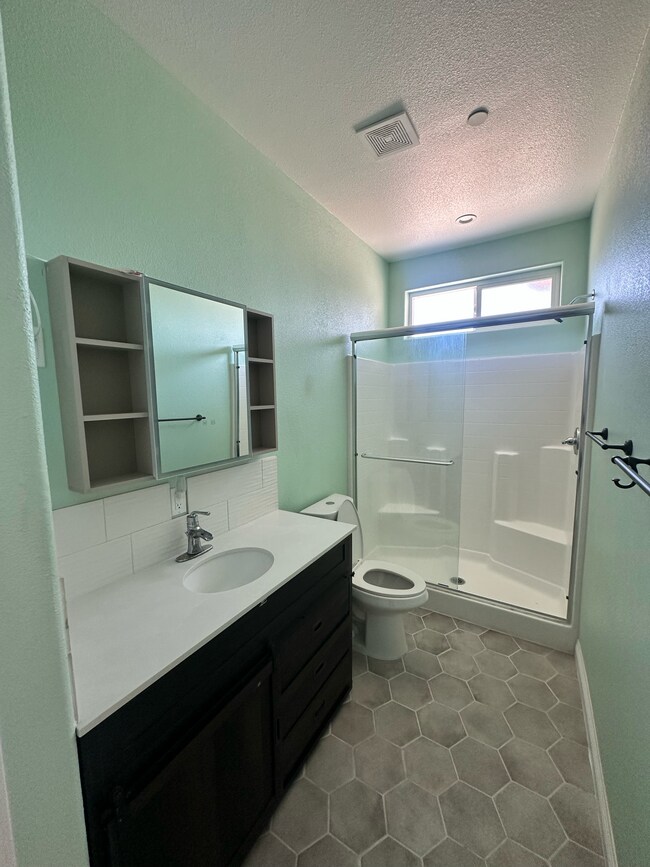Building Photo - 18189 Kalin Ranch Dr