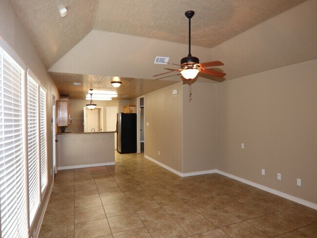 Foto del edificio - 826 S Village Creek Pkwy
