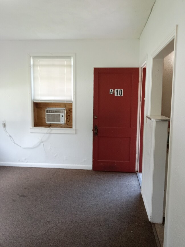 Building Photo - 1802 2nd St NW