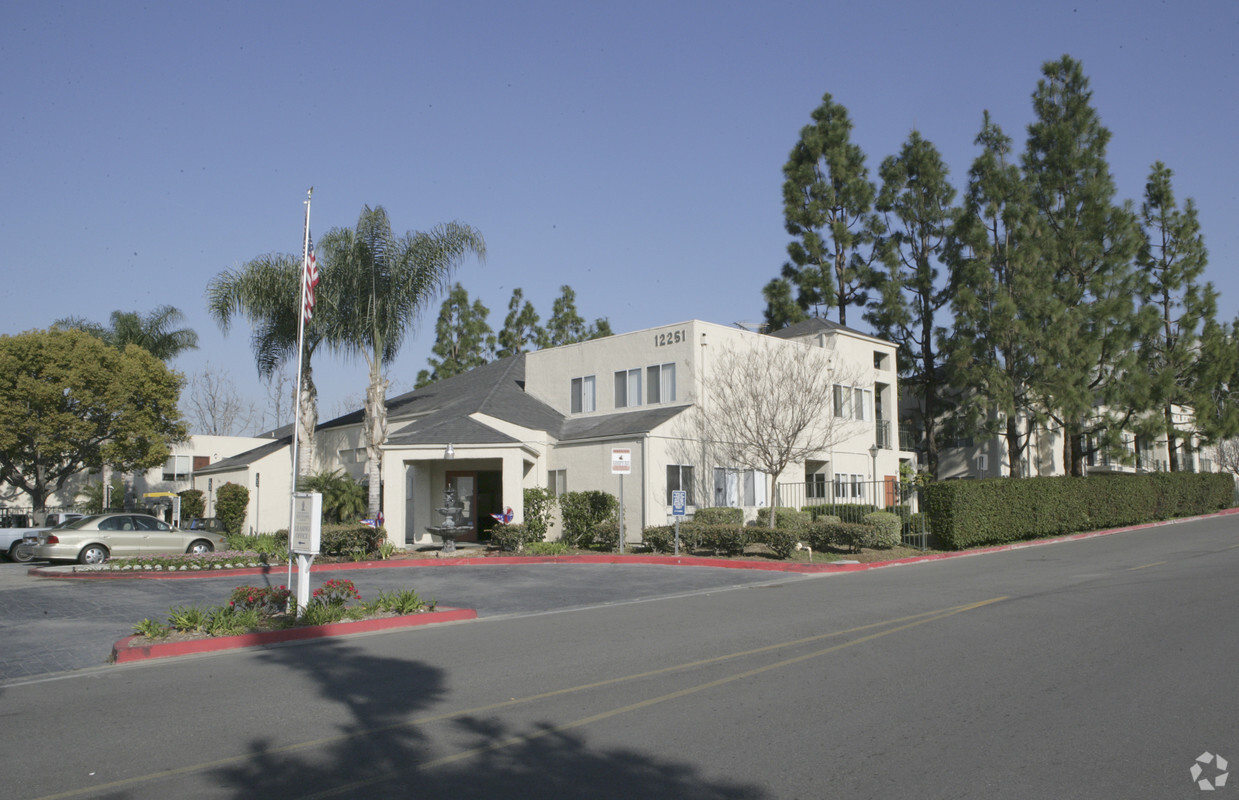 Whispering Fountains at Whittier - Apartments in Whittier, CA ...