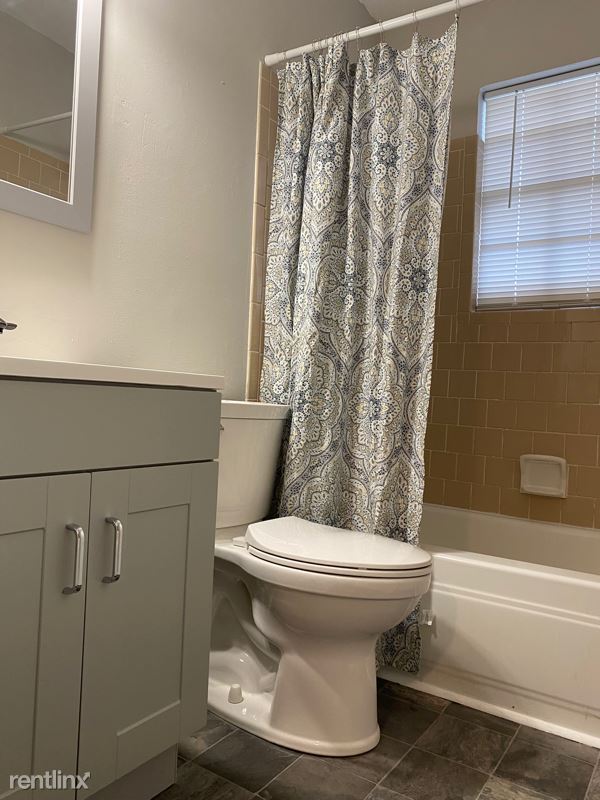 Building Photo - 2 br, 1 bath Condo - 2427 Lawrenceville Hwy